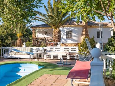 Detached house with pool for sale in Diseminado Diseminados