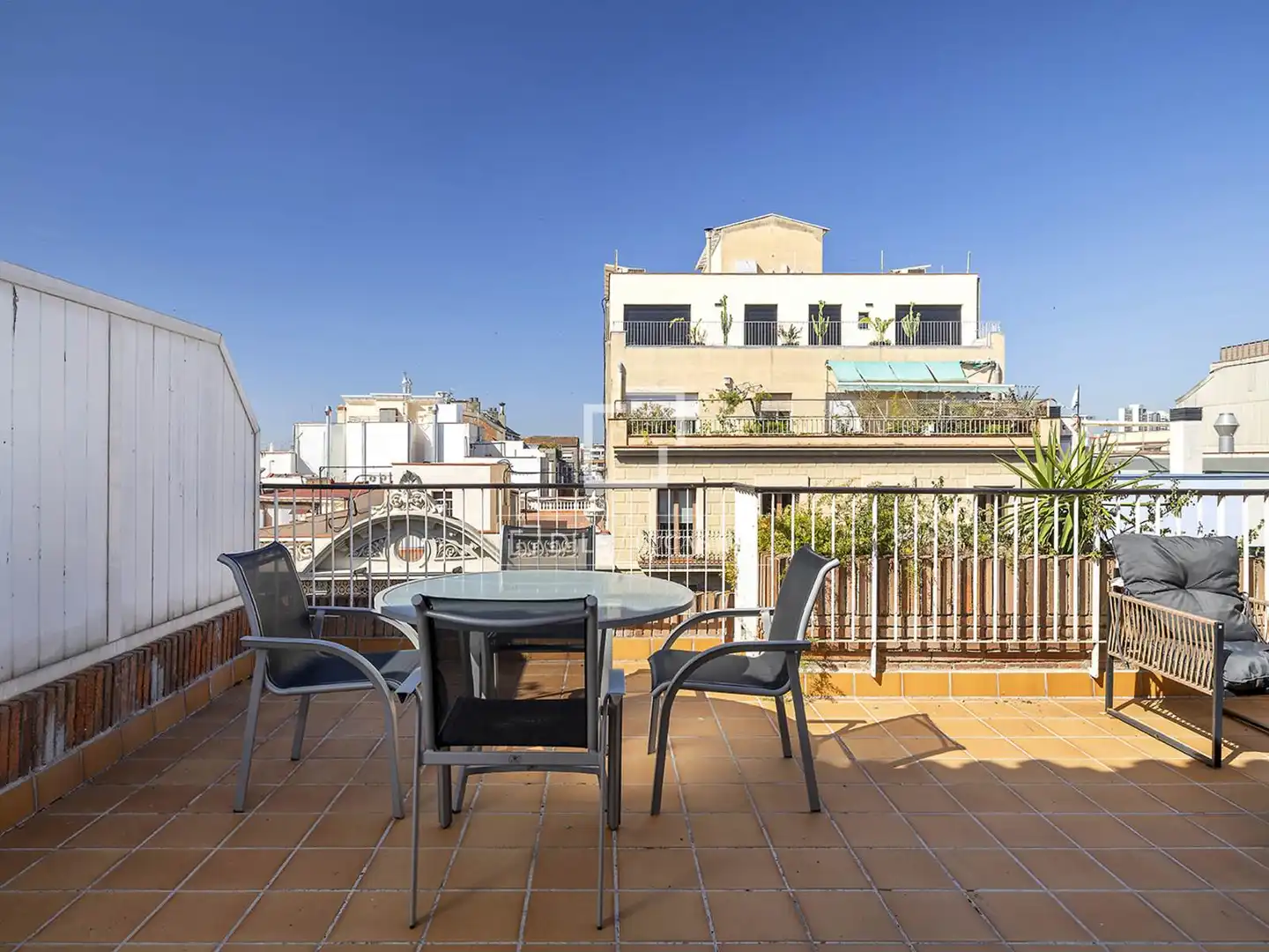 Terrassa de Àtic de lloguer en Barcelona amb Aire condicionat, Calefacció i Parquet