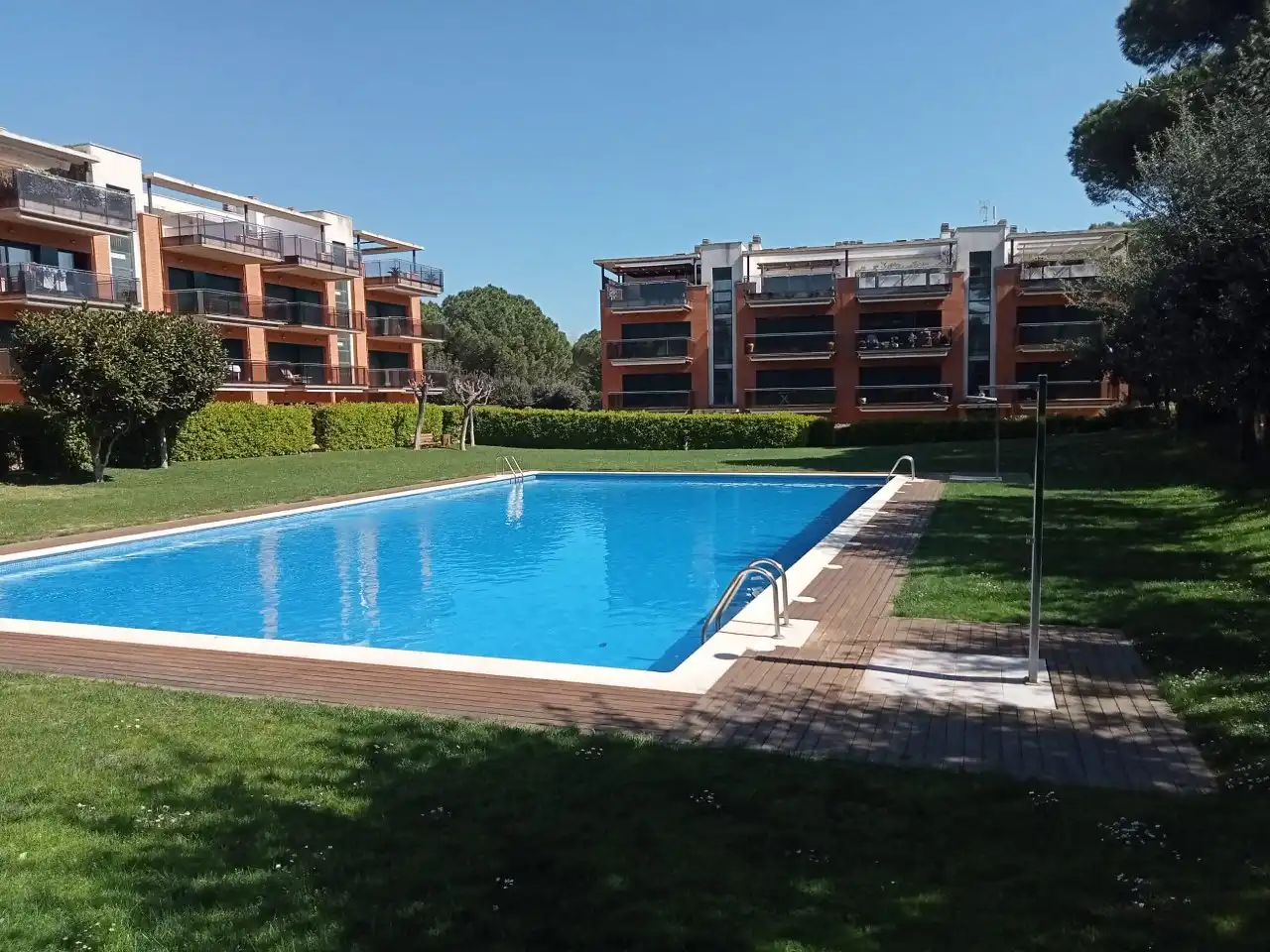 Swimming pool of Ground floor for sale in Pals  with Air Conditioner, Heating and Private garden
