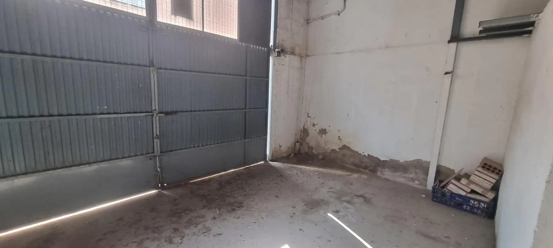 Aparcament de Nau industrial en venda en Murcia