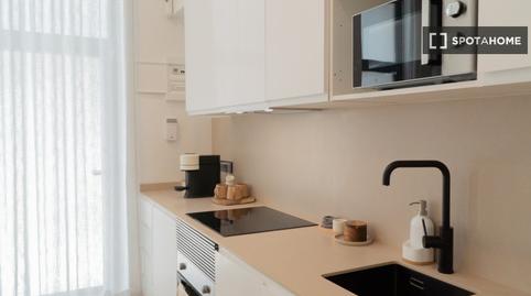 Photo 2 of Room in En Corts - Doctor Waksman, Valencia Capital