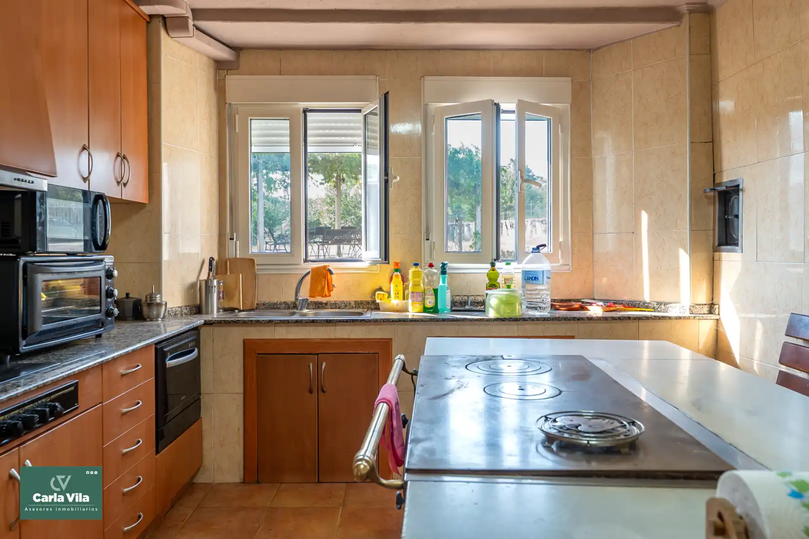 Cocina de Finca rústica en venta en O Corgo   con Calefacción, Jardín privado y Parquet