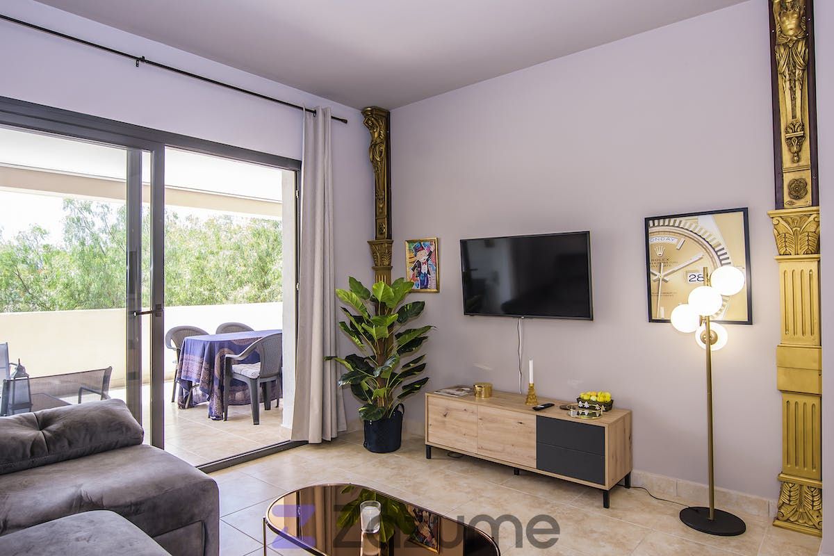 Flat to rent in Ronda del Mulhacen, Golf Valle Este