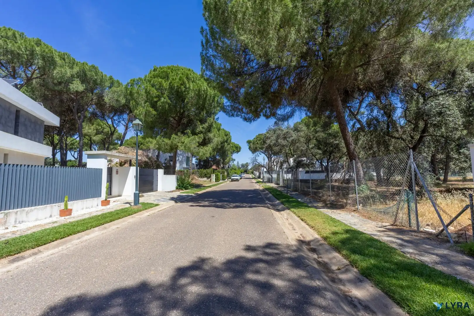 Residencial en venta en Calle Romero, Bollullos de la Mitación