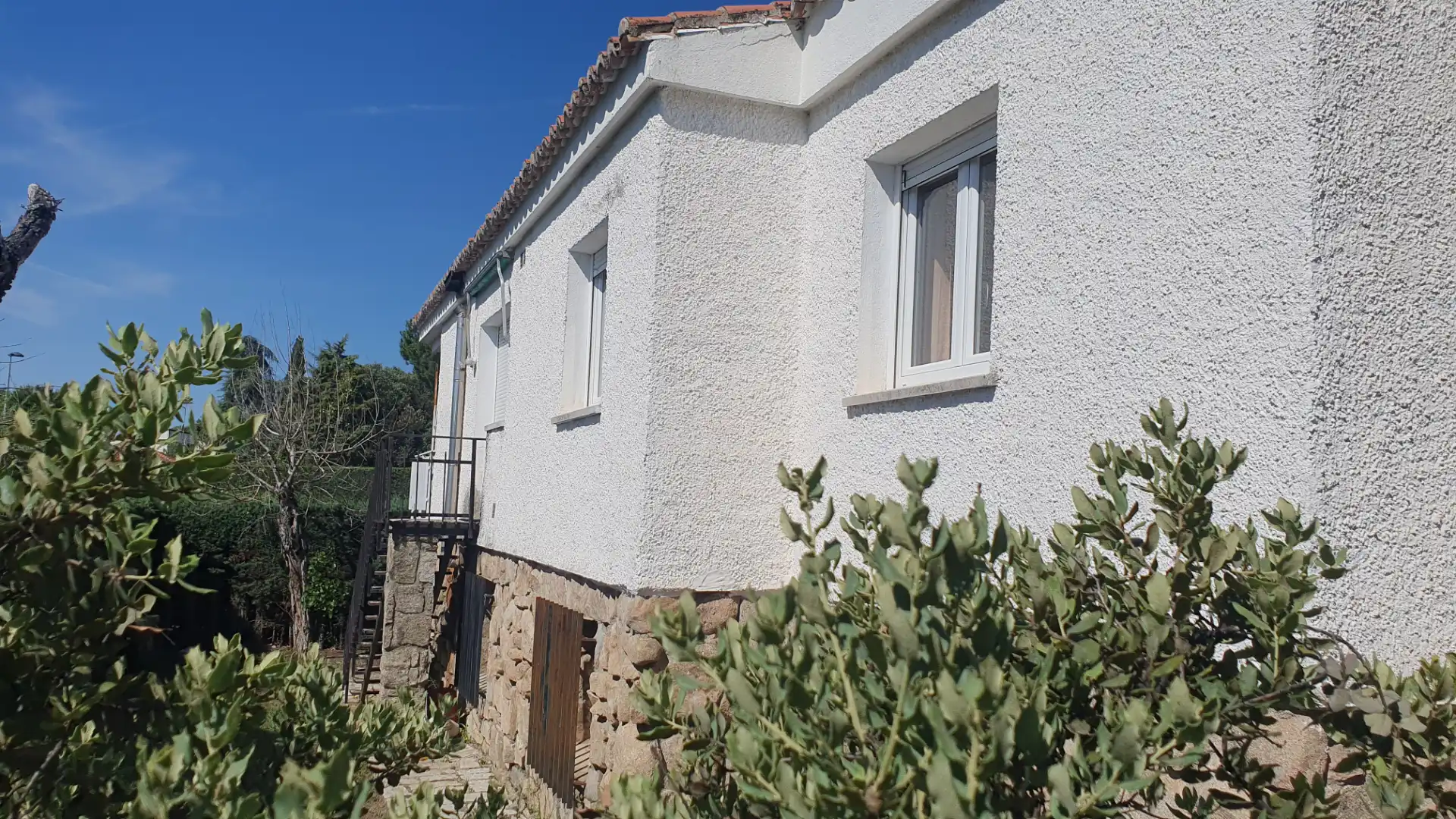 Vista exterior de Casa o xalet en venda en Valdemorillo amb Calefacció, Jardí privat i Terrassa