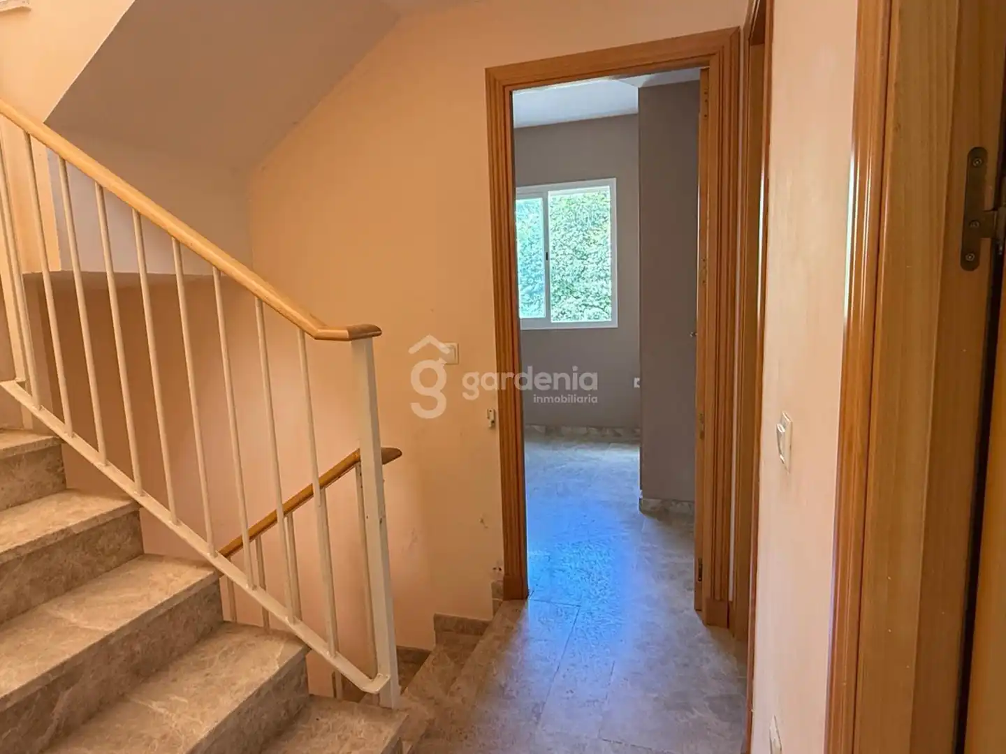 Casa adosada en venta en Castilleja de la Cuesta con Aire acondicionado y Terraza