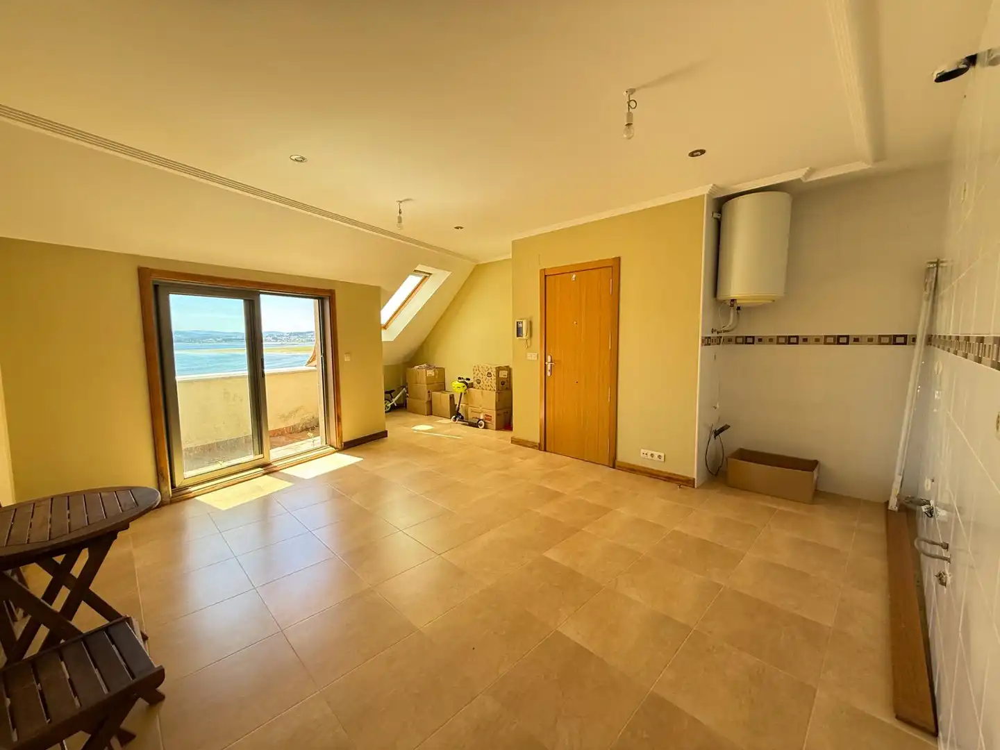 Wohnungen zum Verkauf in O Grove   mit Heizung, Terrasse und Abstellraum
