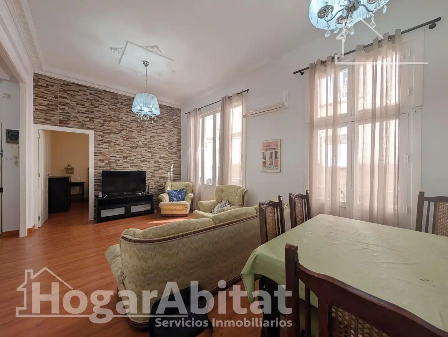 Sala d'estar de Pis en venda en Alicante / Alacant amb Aire condicionat, Calefacció i Parquet
