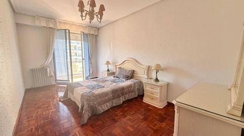 Foto 4 de Piso de alquiler en Gran Via,  Logroño