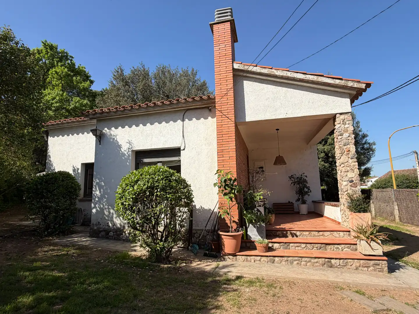 Vista exterior de Casa o xalet en venda en Sant Cugat del Vallès amb Calefacció, Jardí privat i Terrassa