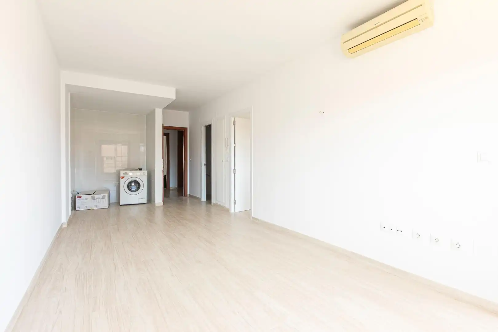 Wohnungen zum Verkauf in Fuengirola mit Klimaanlage, Terrasse und Gemeinschaftspool