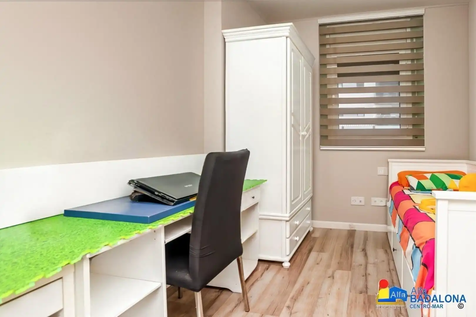 Habitación de Piso en venta en Badalona con Aire acondicionado, Calefacción y Jardín privado