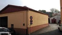 Vista exterior de Nau industrial en venda en Colunga