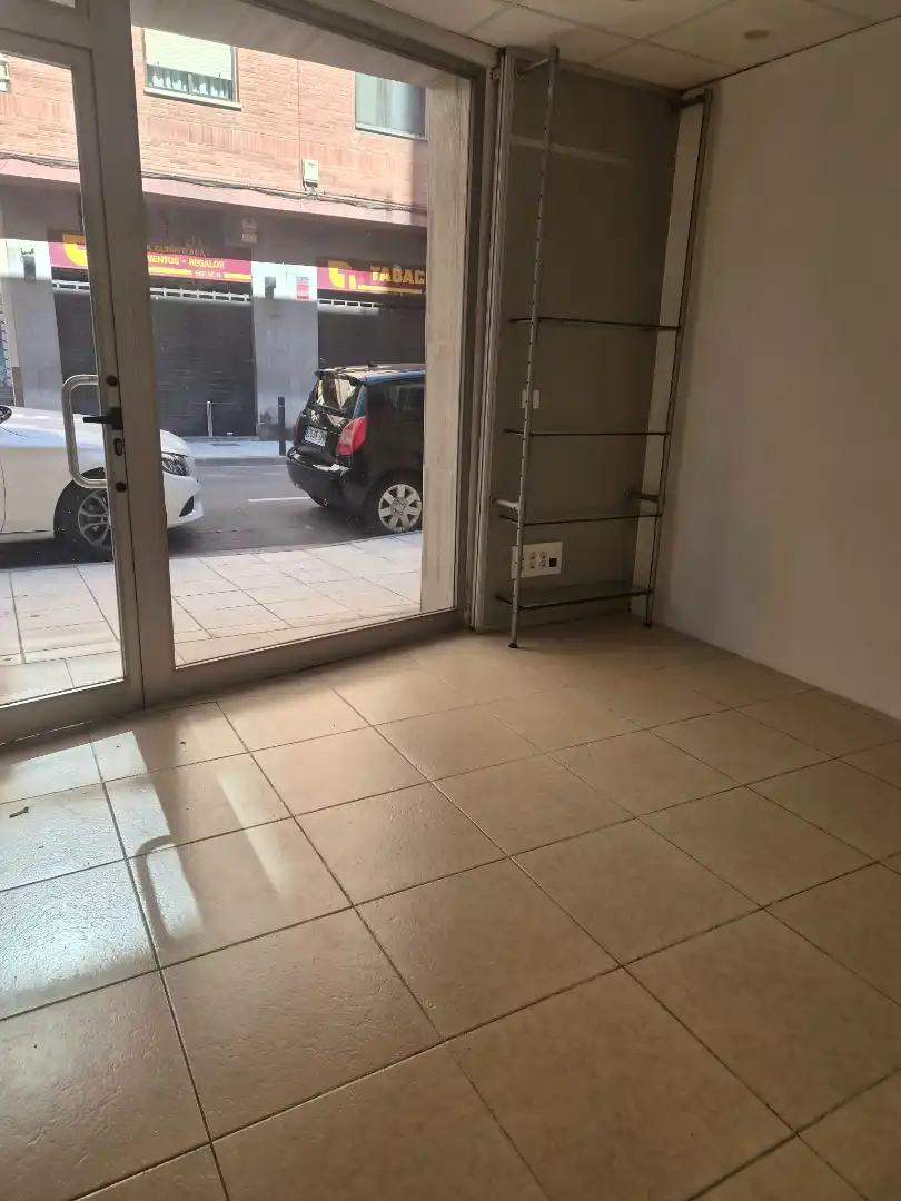Local comercial en venda a Carrer del Doctor Ferran 10, imagen 8