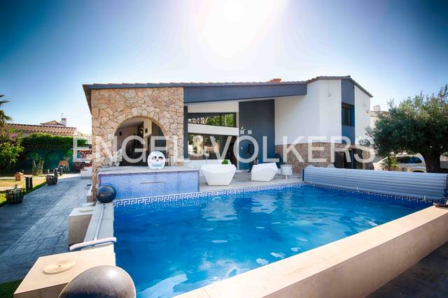 Casa-chalet en Venta en Carrer Carlit en Carlit - Montseny