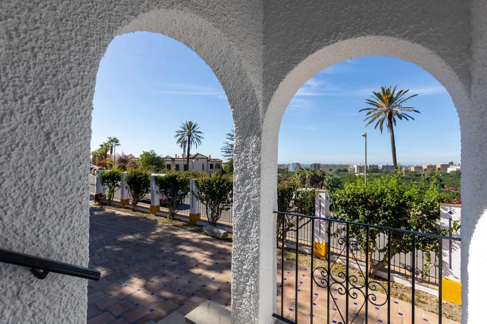 Jardí de Casa o xalet en venda en Almuñécar amb Calefacció, Jardí privat i Terrassa