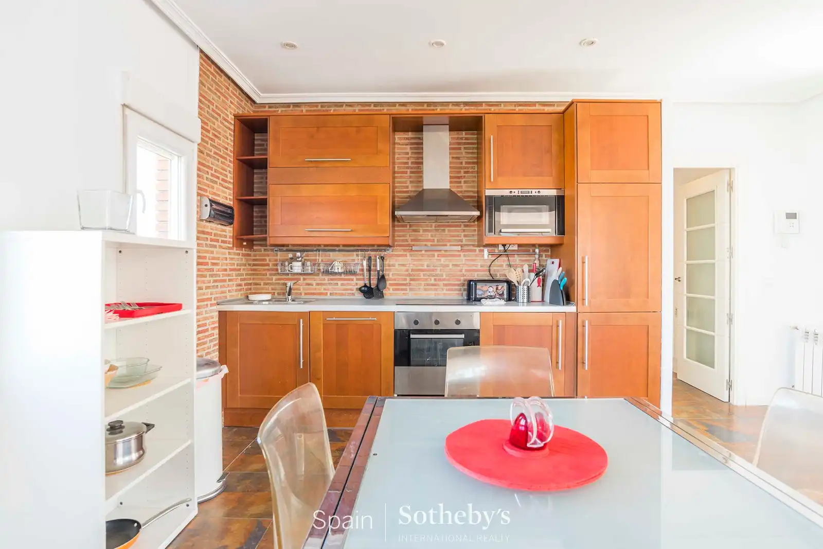 Cocina de Ático de alquiler en Madrid con Aire acondicionado, Calefacción y Terraza