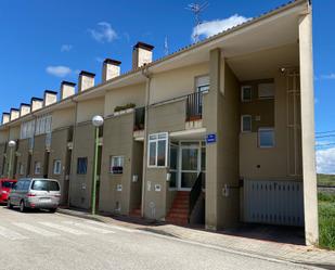 Vista exterior de Dúplex en venda en Burgos Capital amb Terrassa