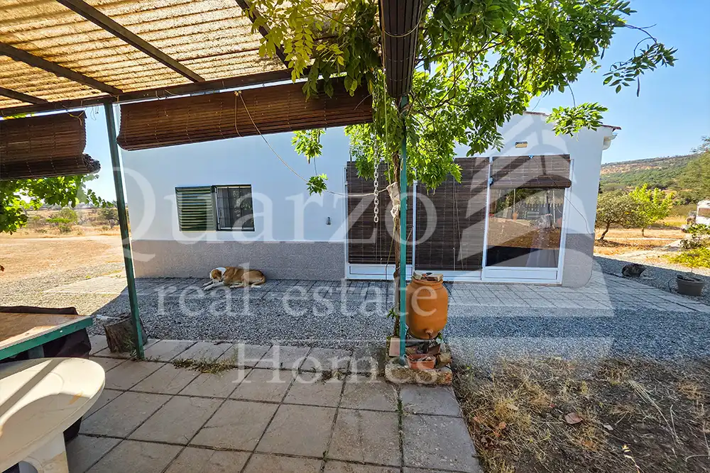 Vista exterior de Finca rústica en venta en Cáceres con Calefacción, Jardín privado y Trastero