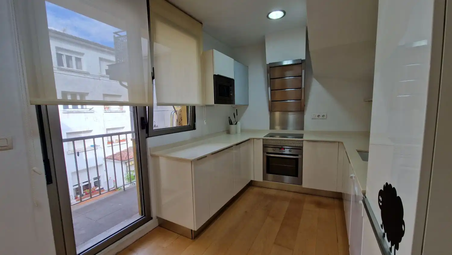 Cuina de Dúplex de lloguer en Torrelavega  amb Calefacció i Balcó