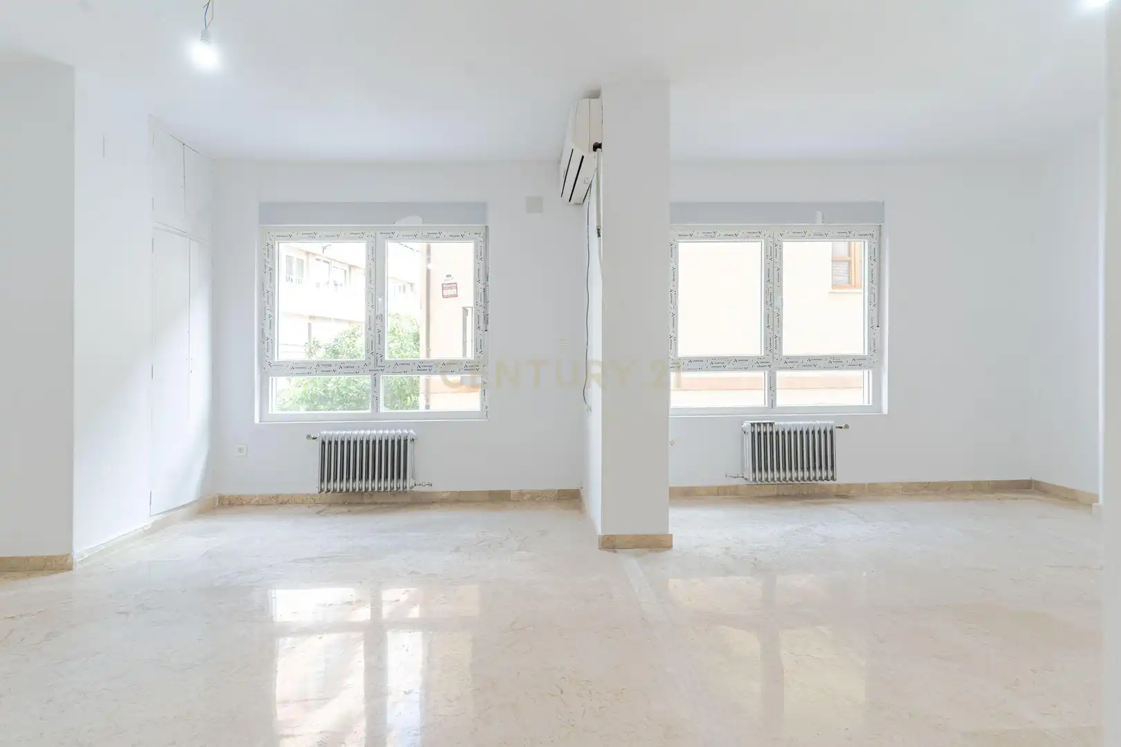 Sala d'estar de Apartament en venda en  Granada Capital