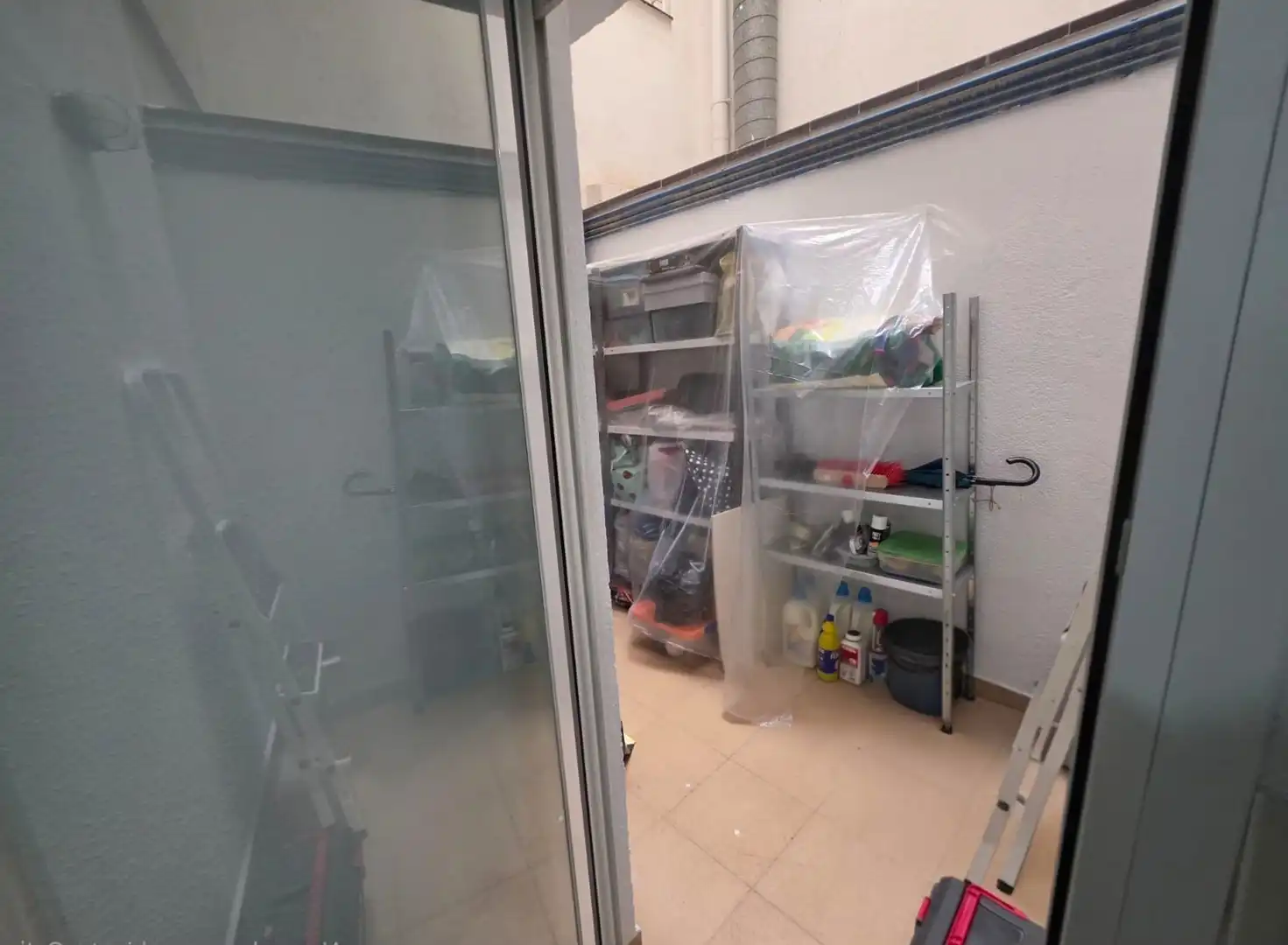 Wohnung zum Verkauf in Vilanova i la Geltrú mit Heizung, Terrasse und Ofen