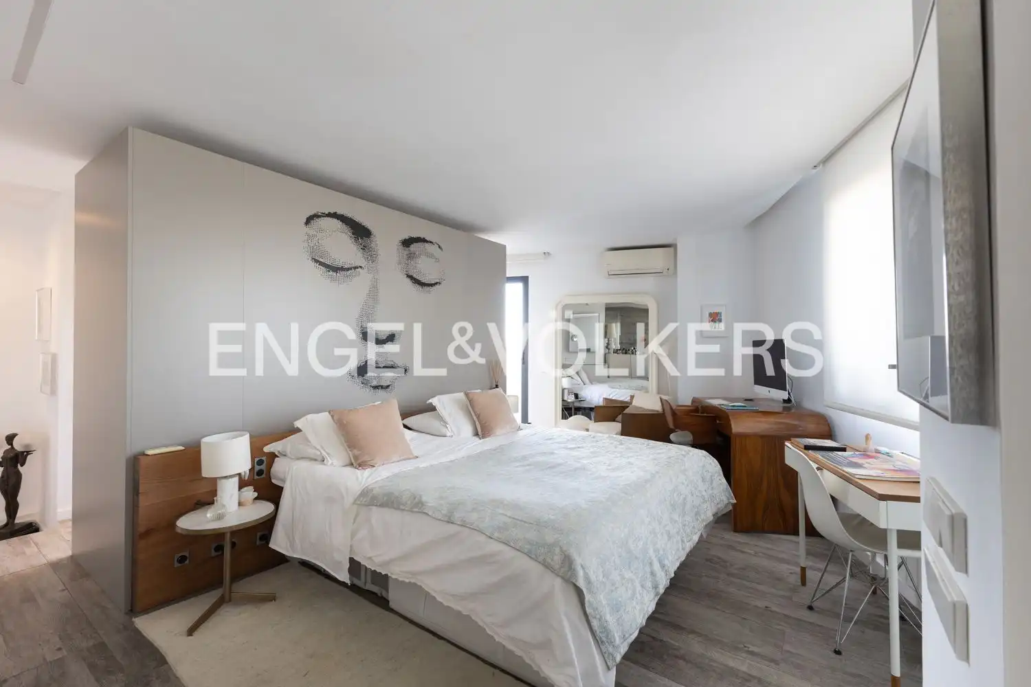 Habitación de Dúplex en venta en Campanar