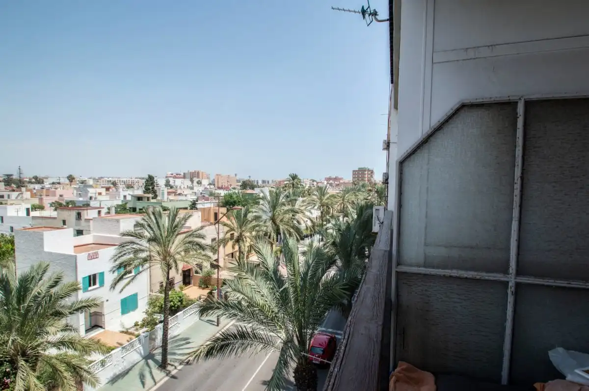 Flat for rent in Ciudad Jardín - Tagarete - El Zapillo