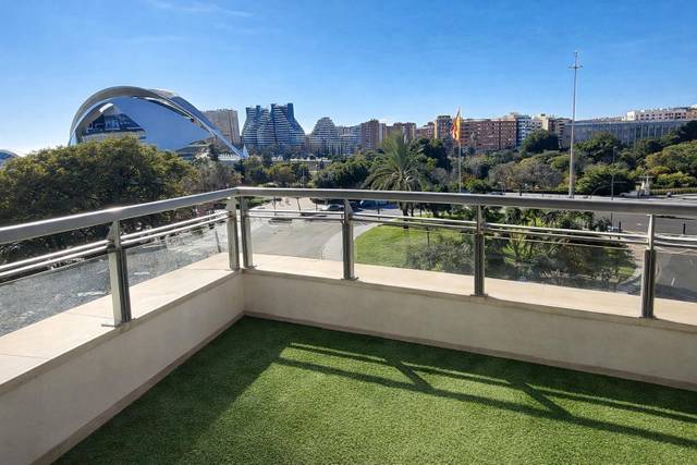 Piso en Alquiler en Avenida FRANCIA en Penya - Roja - Avda. Francia