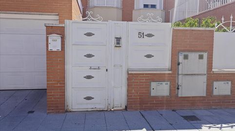 Foto 5 de Casa adosada en venta en Calle Alejo Carpentier, Fuentebella -San Felix - El Leguario, Parla