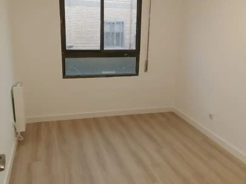 Flat for rent in Calle de la Buena Madre, 3, Zona Centro - Ayuntamiento
