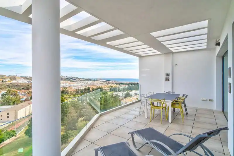 Apartamento de alquiler en Riviera del Sol