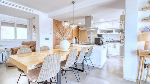 Foto 3 de Àtic en venda a Calle Oscar Esplá, Albatera, Alicante