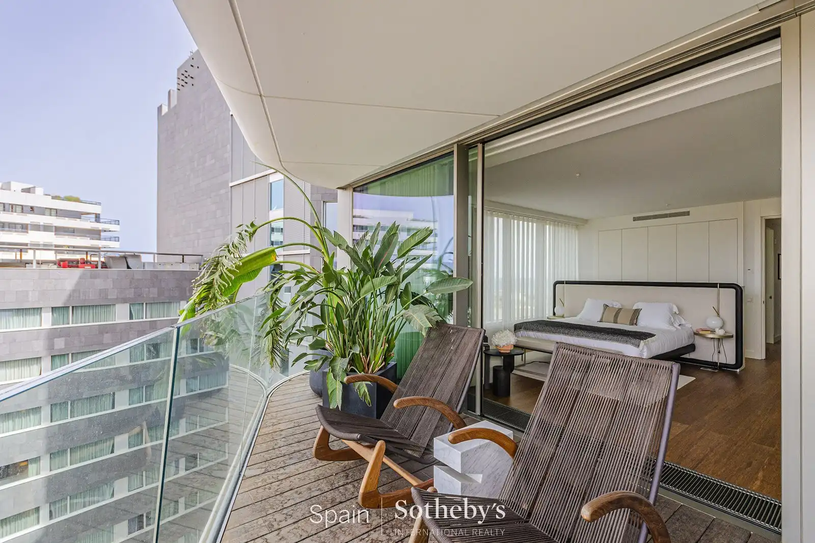 Terrassa de Apartament en venda en Barcelona amb Aire condicionat, Calefacció i Terrassa