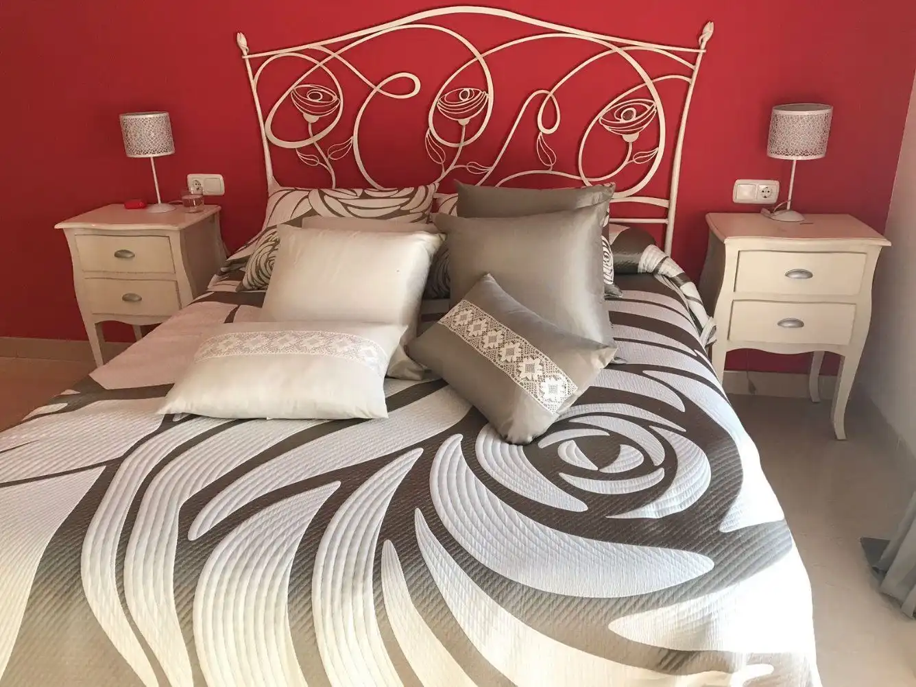 Bedroom of Flat for rent in Algeciras  with Air Conditioner and Furnished