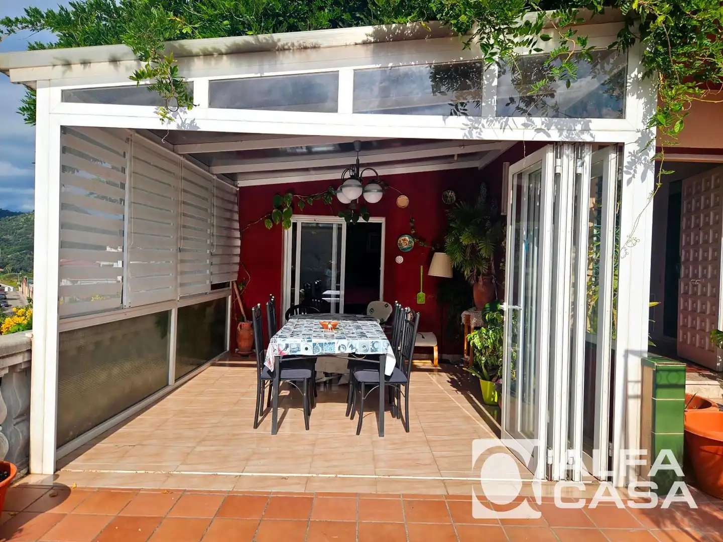 Terrassa de Casa o xalet en venda en Pineda de Mar amb Aire condicionat, Calefacció i Jardí privat