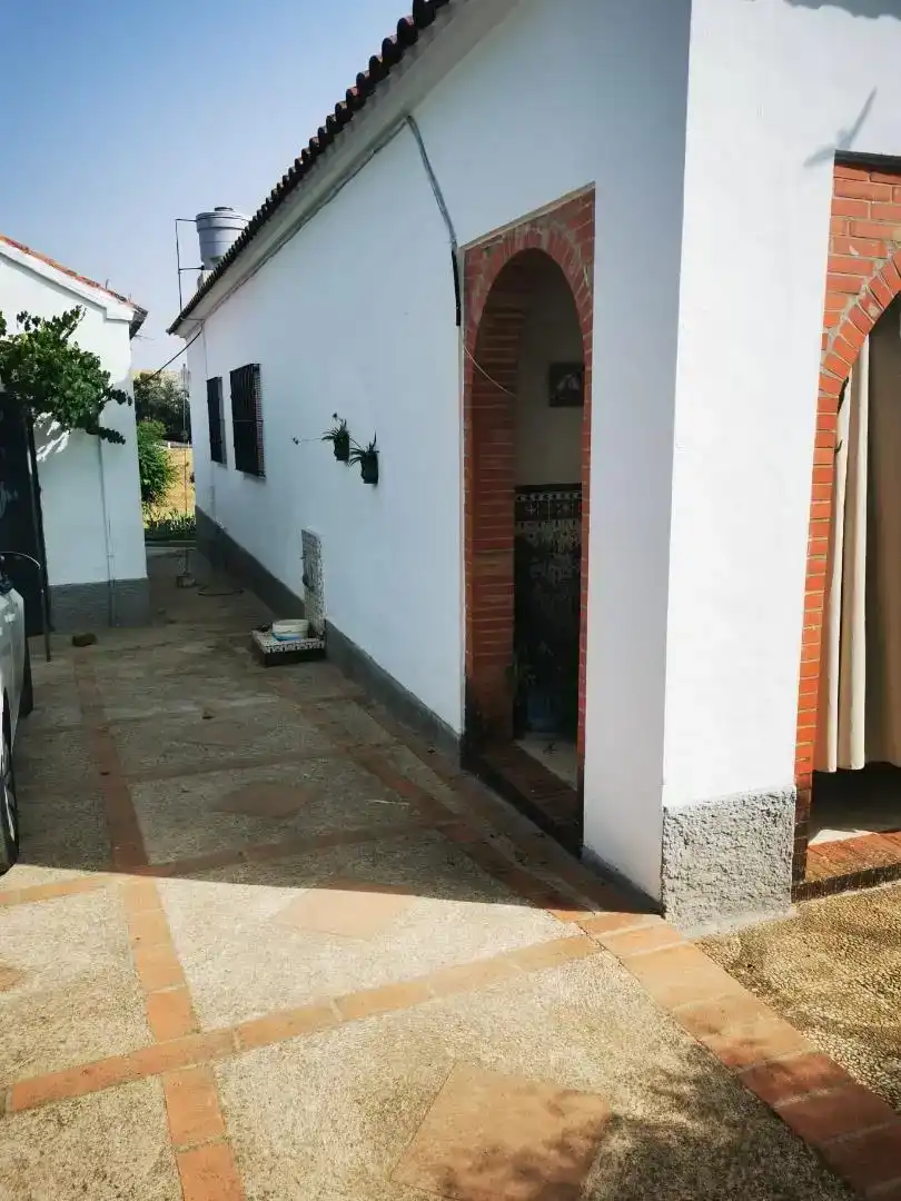 Vista exterior de Casa o xalet en venda en Cazalla de la Sierra