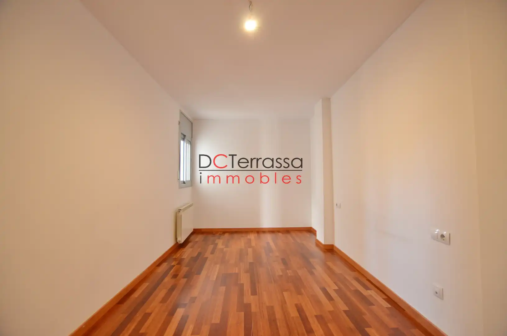 Piso en venta en Terrassa con Calefacción, Parquet y Balcón