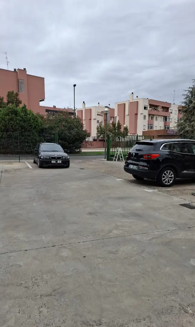 Einzelparkplatz mit Aufzug zur Miete in Calle Obispo Lepe, imagen 4