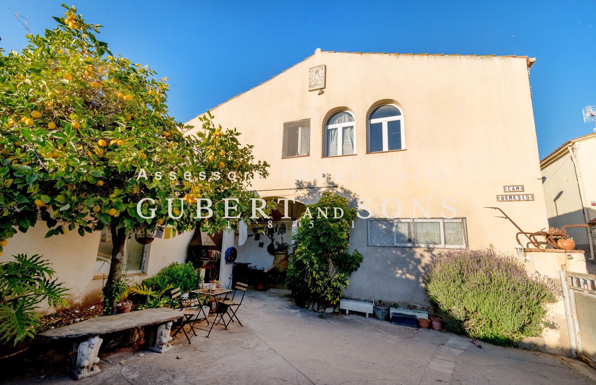 Vista exterior de Finca rústica en venda en Calonge i Sant Antoni amb Calefacció