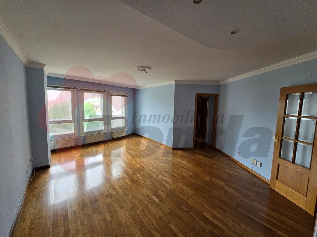 Sala d'estar de Pis en venda en Lugo Capital
