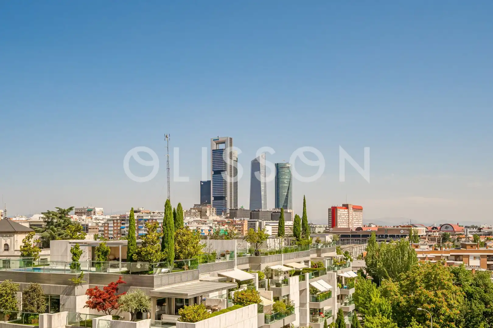 Terrassa de Apartament en venda en Madrid amb Aire condicionat i Traster