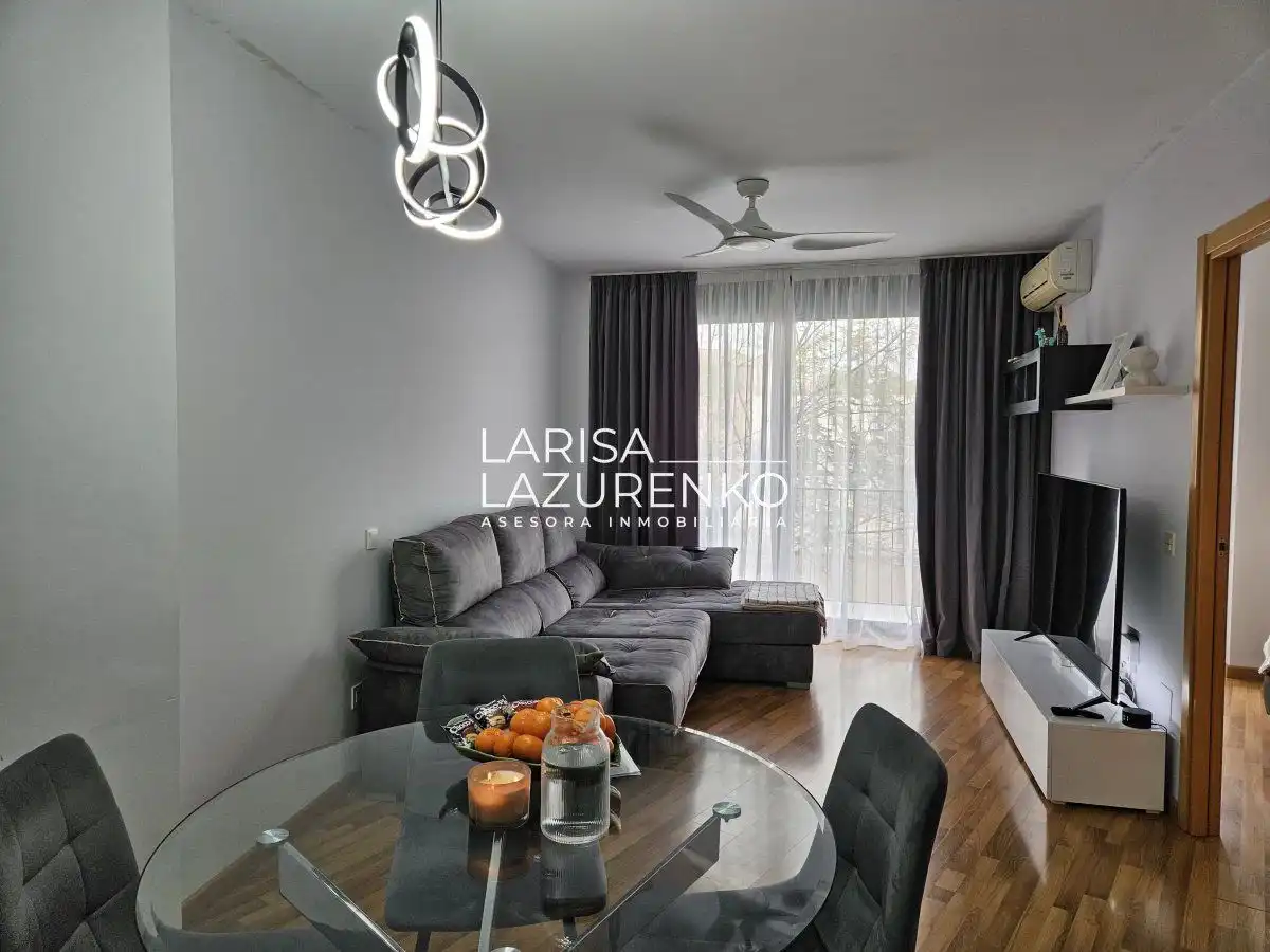 Living room of Flat for sale in Cambrils  with Air Conditioner, Heating and Balcony