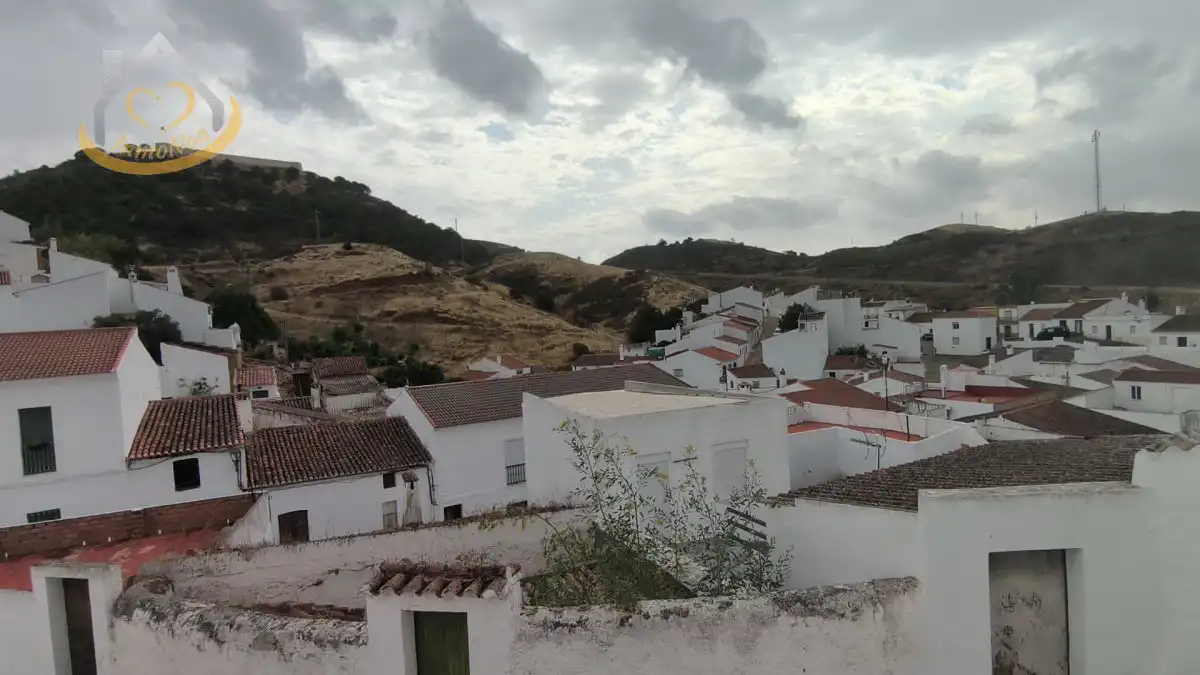 Vista exterior de Casa o xalet en venda en Sanlúcar de Guadiana amb Jardí privat, Terrassa i Moblat