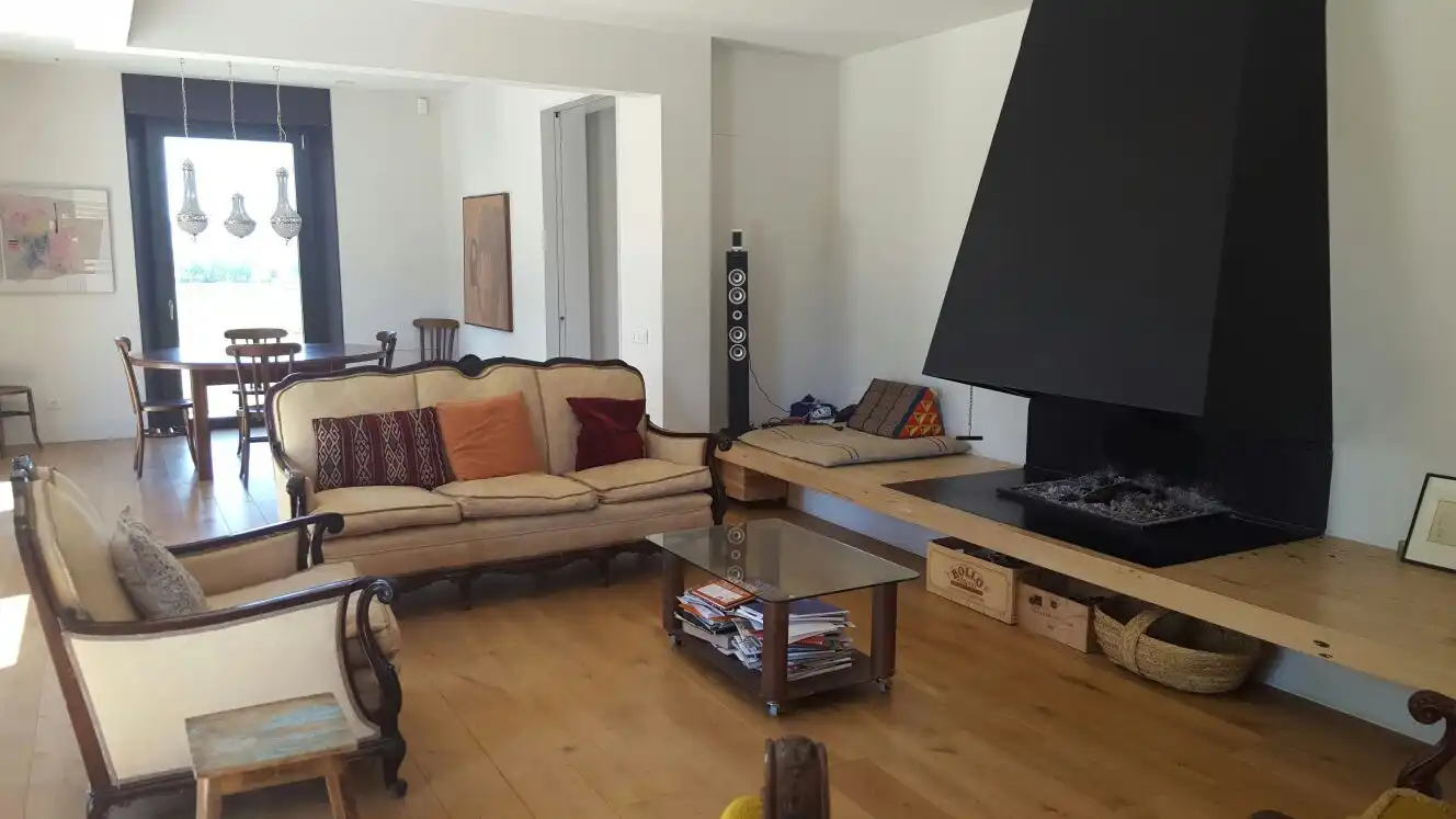 Sala d'estar de Finca rústica en venda en Tavèrnoles amb Calefacció, Parquet i Terrassa