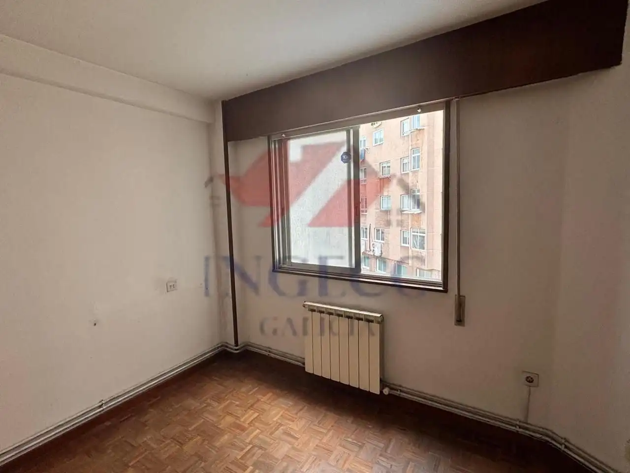 Habitación de Piso en venta en A Coruña Capital  con Calefacción, Parquet y Trastero