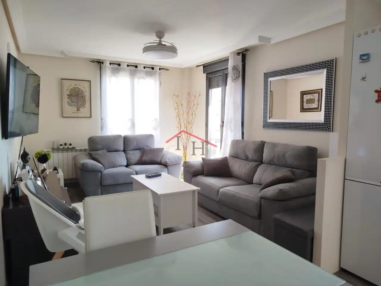 Living room of Apartments for sale in San Andrés del Rabanedo  with Heating, Parquet flooring and Terrace