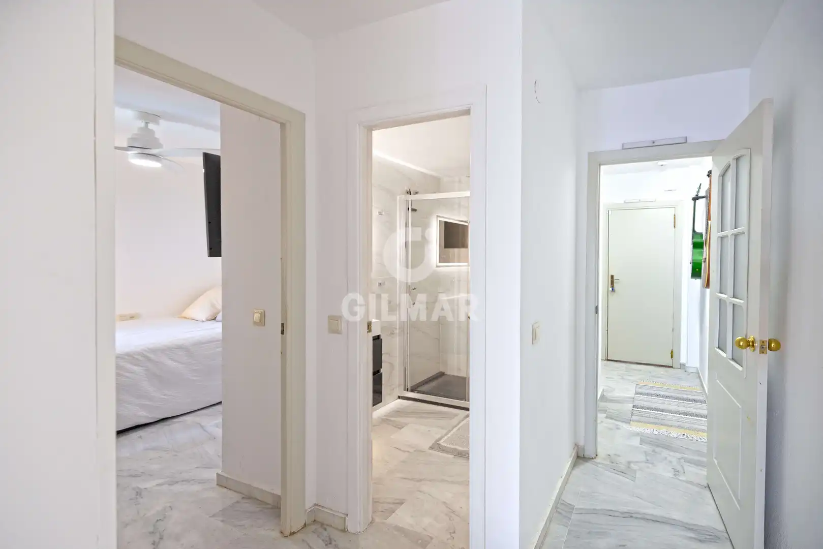 Wohnung zum Verkauf in Benalmádena mit Heizung, Privatgarten und Abstellraum