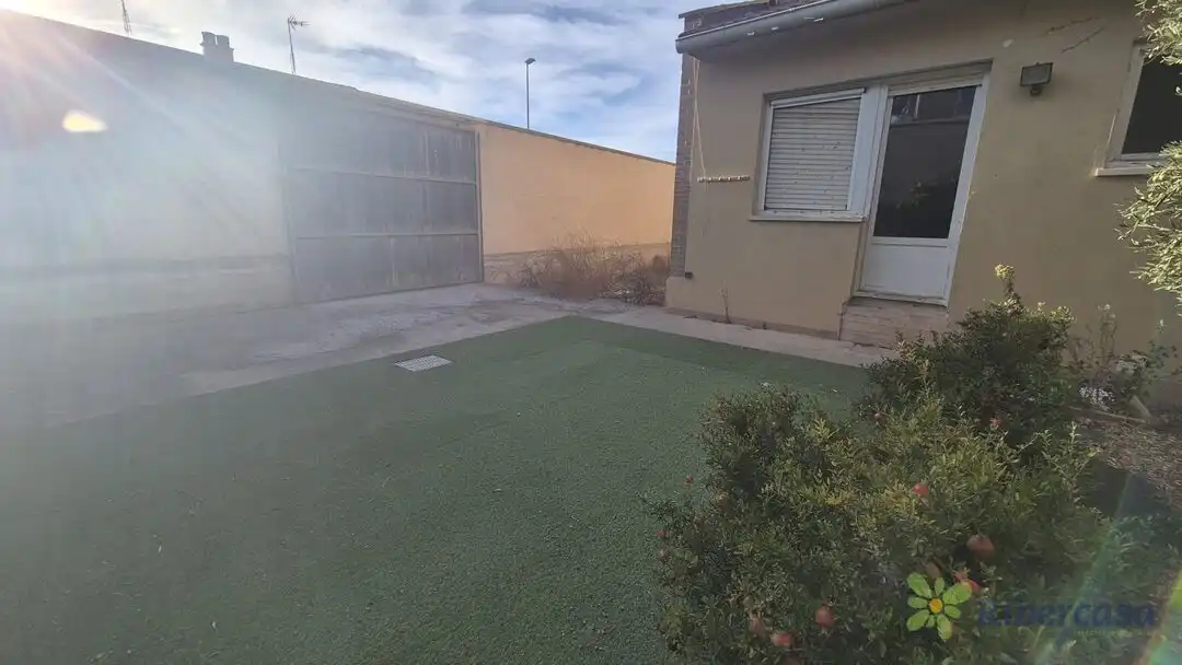 Reihenhaus mit Terrasse zum Verkauf in Calle Donantes de Sangre 2, imagen 19