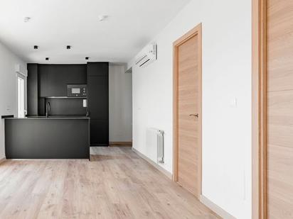 Flat for sale in  Madrid Capital  with Air Conditioner and Heating